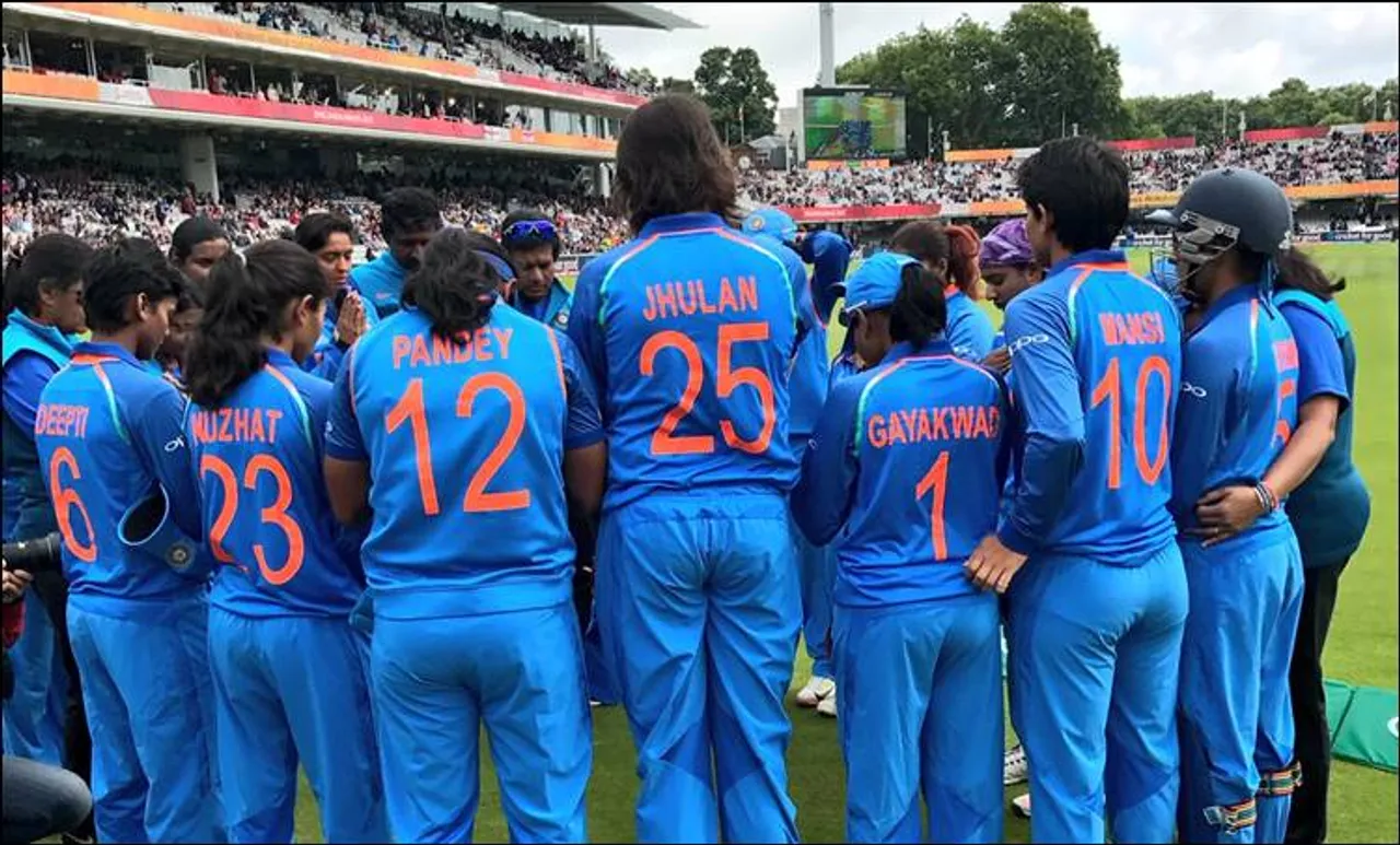 വനിത ലോകകപ്പ് ഫൈനൽ: ലോഡ്സിൽ ടോസ് നേടിയ ഇംഗ്ലണ്ട് ബാറ്റിങ്ങ് തിരഞ്ഞെടുത്തു