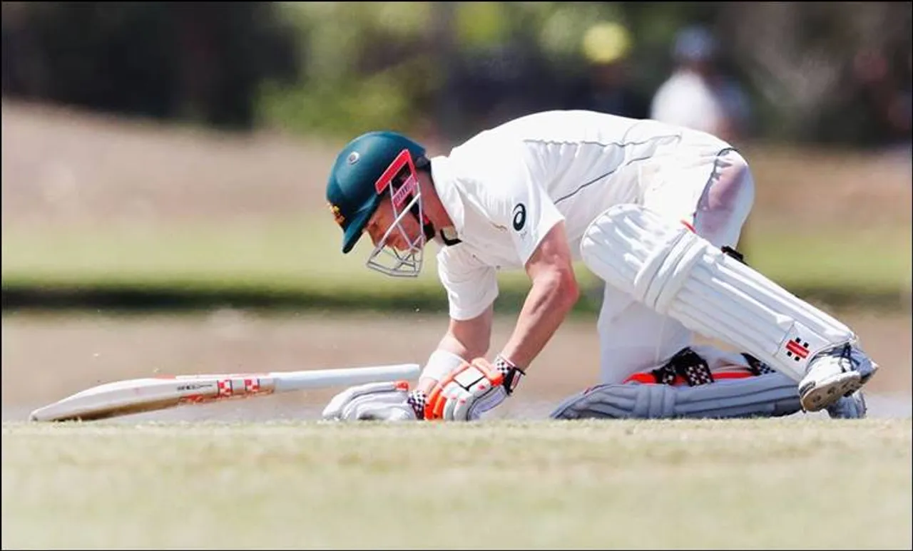 ബൗൺസർ കഴുത്തിൽക്കൊണ്ടു , ഡേവിഡ് വാർണ്ണർക്ക് പരിക്ക്