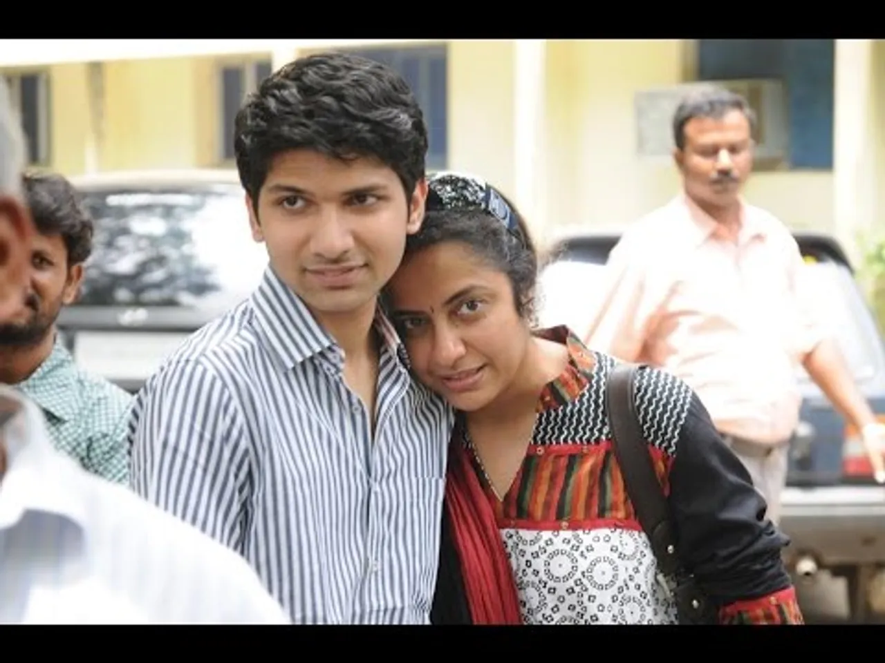 മകനെ രക്ഷിച്ചവരോട് ട്വിറ്ററില്‍ നന്ദി പറഞ്ഞ് സുഹാസിനി