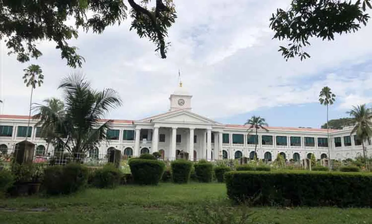 സർക്കാർ ജീവനക്കാർക്ക് ബോണസ് അനുവദിച്ച് ഉത്തരവിറക്കി