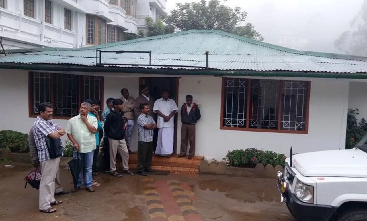 Love dale resort, munnar, land issue,