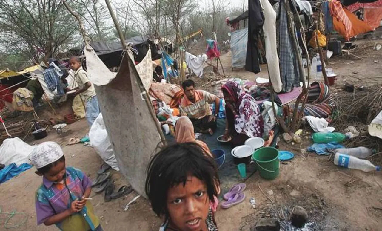 Rohingya, Rohingyas attacked, attack on Rohingyas New Delhi, Rohingyas in Delhi, Rohingya refugee, Rohingya refugee shelter, Rohingya muslims, J&K Rohingya, J&K Rohingya shelter, jammu Rohingya refugee, myanmar Rohingya muslims, indian express news, india news