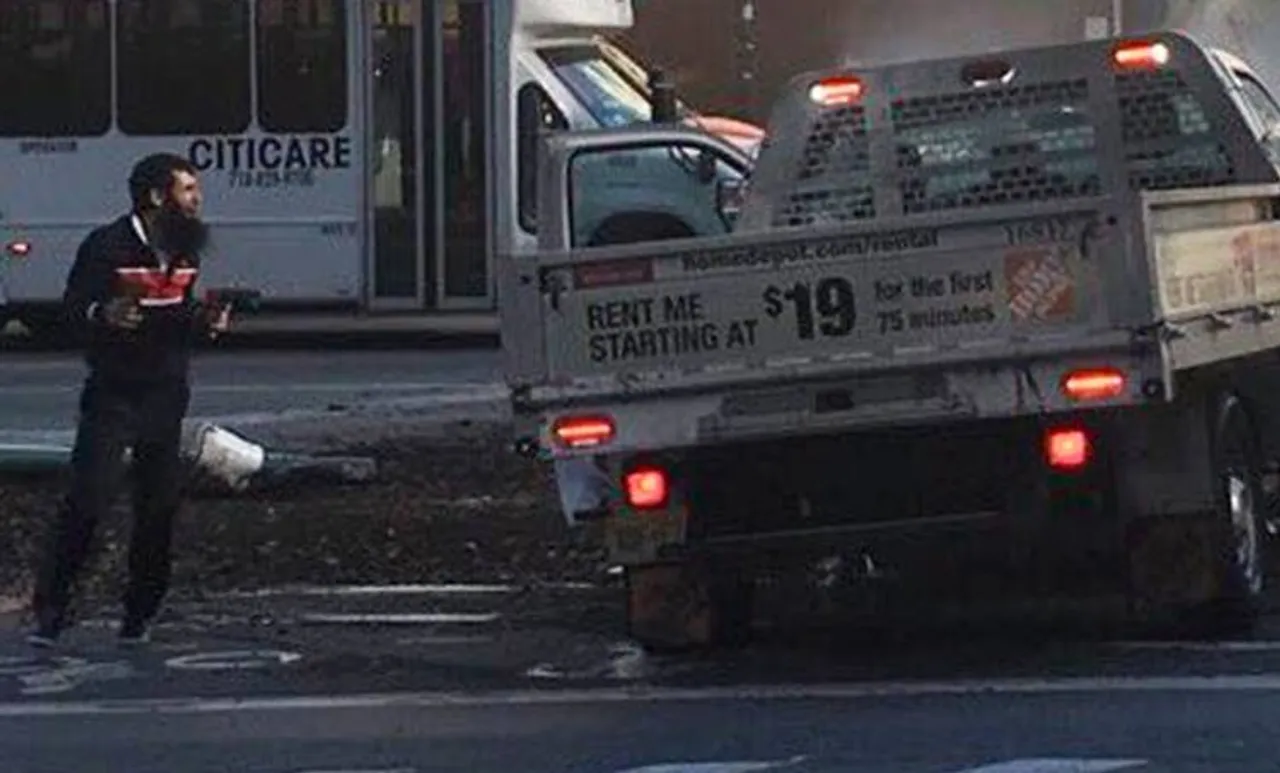 Newyork truck attack, ന്യൂയോർക് ട്രക്ക് ആക്രമണം, എട്ട് പേർ ന്യൂയോർക്കിൽ കൊല്ലപ്പെട്ടു, ന്യൂയോർകിൽ ഭീകരാക്രമണം, Terror Attack in newyork