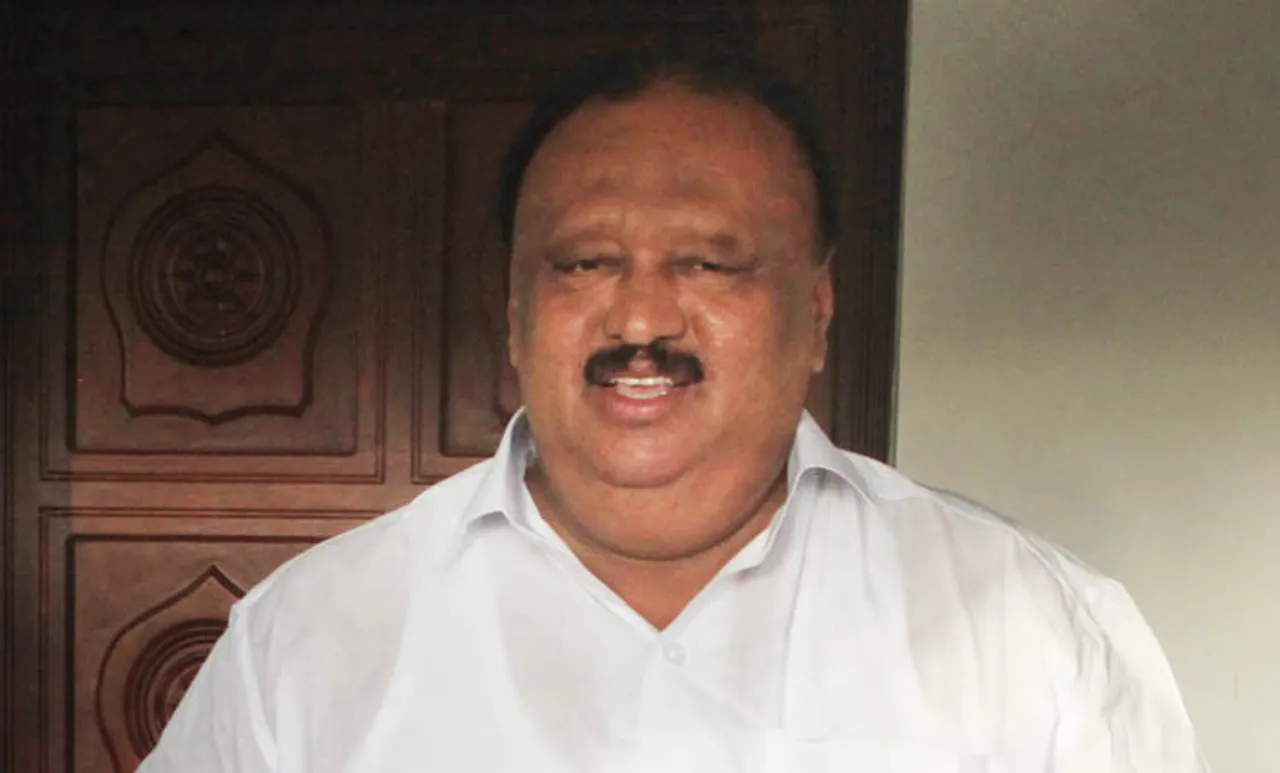 തോമസ് ചാണ്ടി ഇന്ന് രാജിവെക്കില്ല; തീരുമാനം മുഖ്യമന്ത്രിക്ക് വിട്ട് ഇടതുമുന്നണി