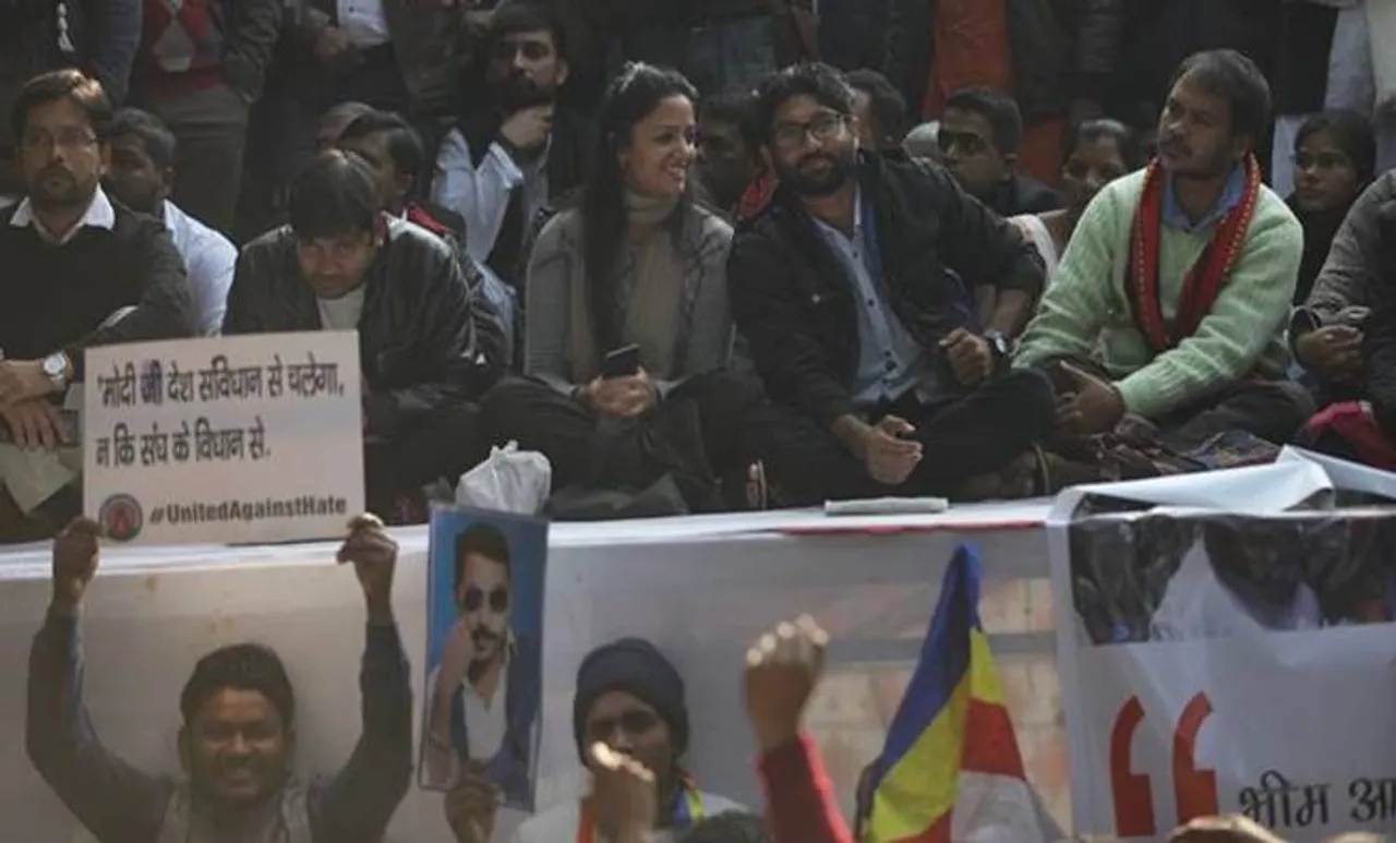 Jignesh Mevani, Shehla Rashid, Kanhaiya Kumar at the Parliament Street-Abhinav Saha