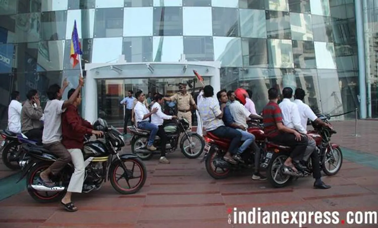 മഹാരാഷ്ട്രയില്‍ ഹര്‍ത്താല്‍ പൂര്‍ണം, ദലിത്‌ പ്രക്ഷോഭം വ്യാപിക്കുന്നു