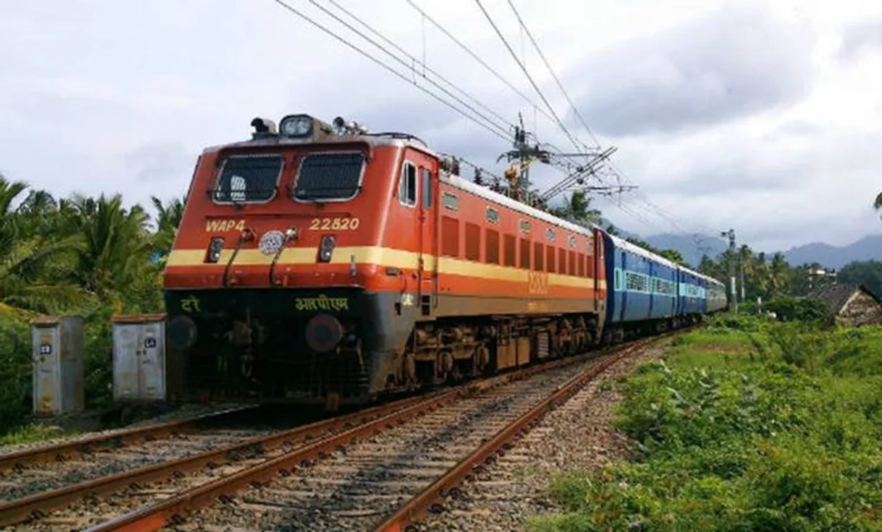 kottayam,കോട്ടയം, suicide,ആത്മഹത്യ, train, ട്രെയിന്‍,pallikathod,പള്ളിക്കത്തോട്, malottu, മൂലാട്, couple, ie malayalam,