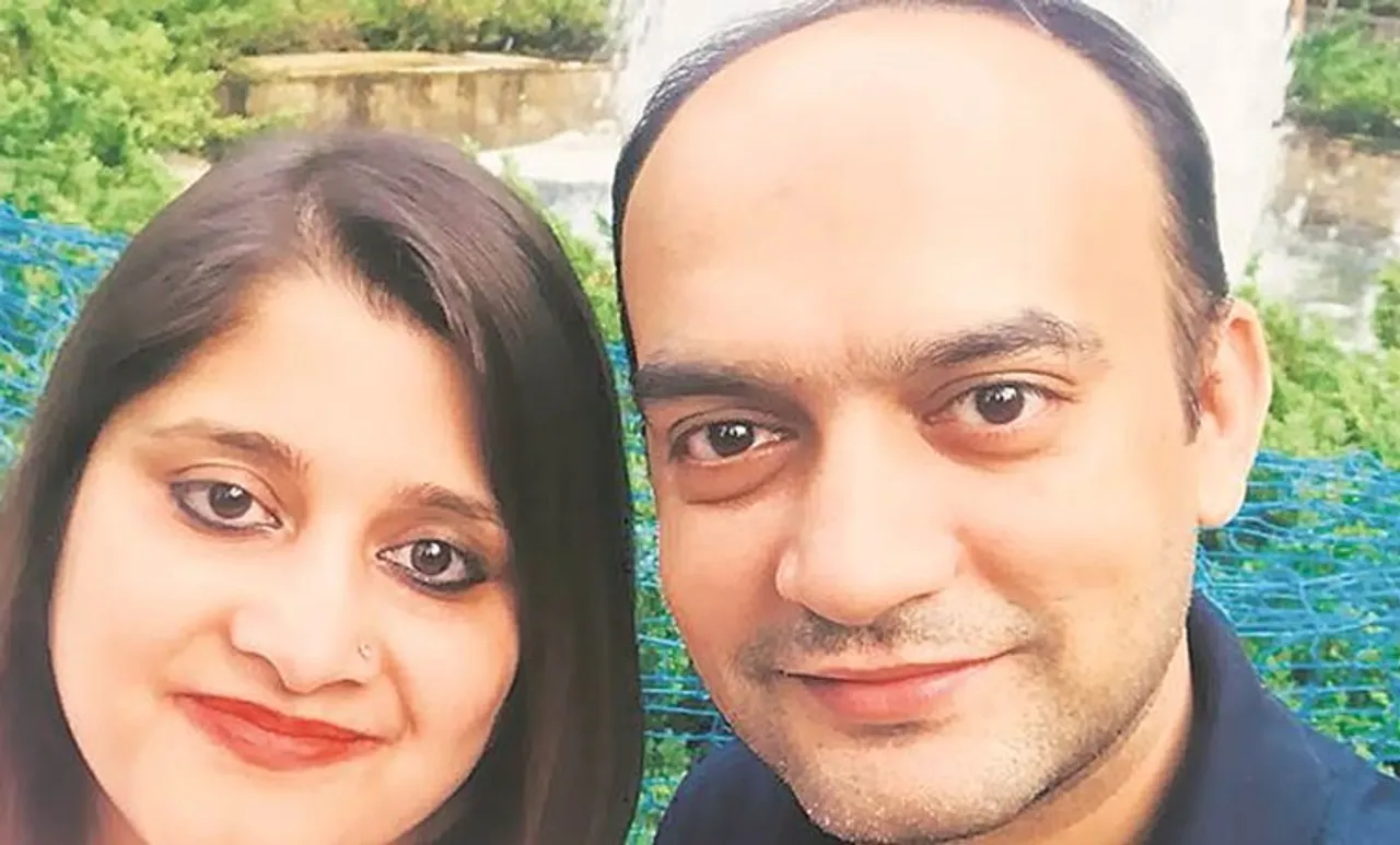 മിശ്രവിവാഹിതരോട് മതം മാറാന്‍ ആവശ്യപ്പെട്ട പാസ്‌പോര്‍ട്ട് ഓഫീസര്‍ക്ക് സ്ഥലം മാറ്റം