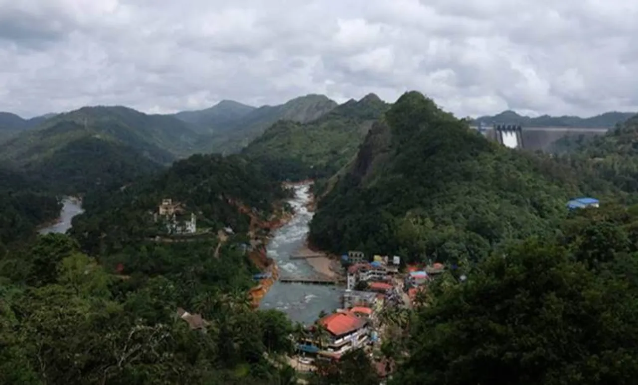 Along the Cheruthoni river only battered remains can now be seen Express Photo Arun Janardhanan