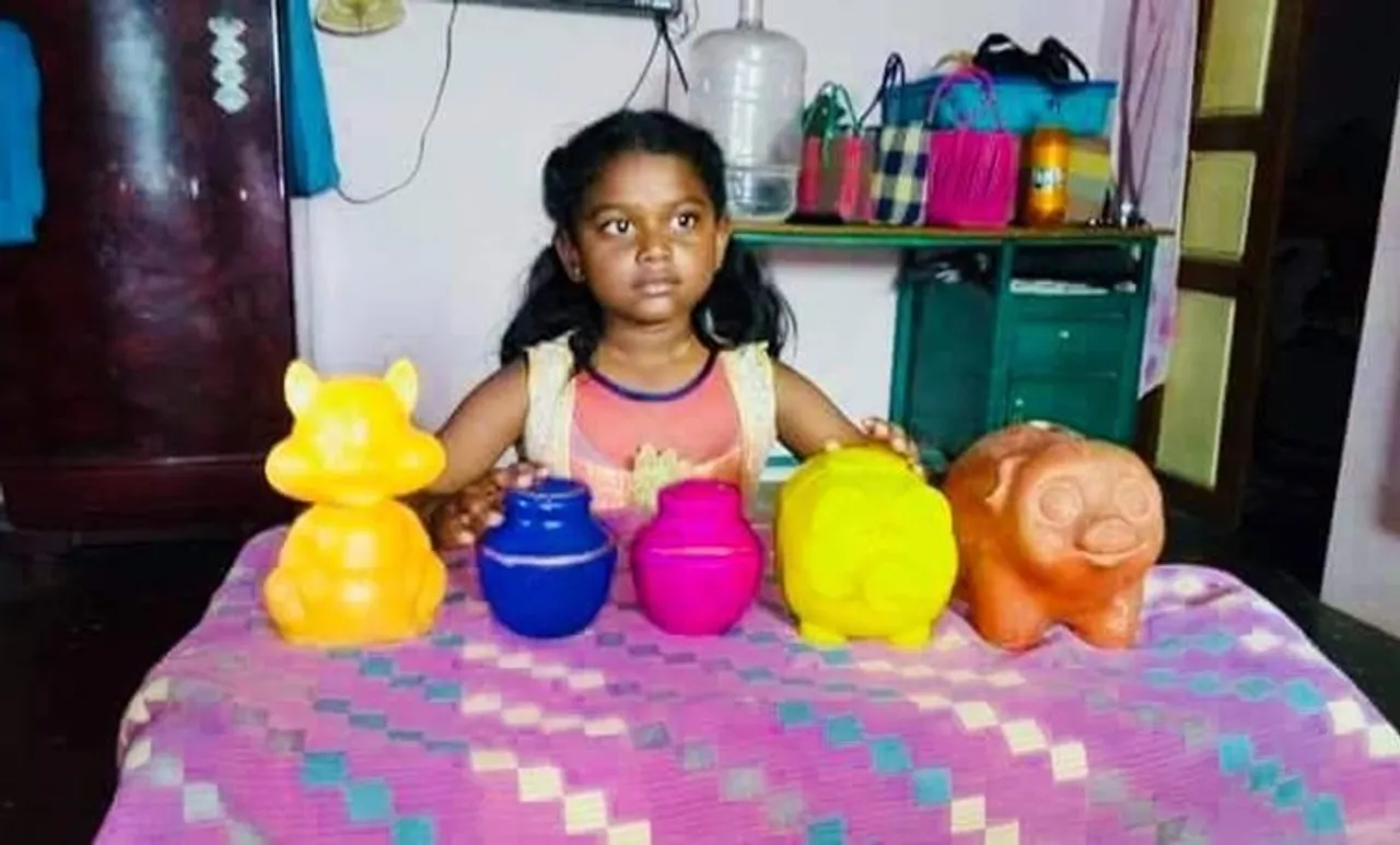 കേരളം വിതുമ്പി: നമുക്കായ് 'നിക്ഷേപ കുടുക്ക' പൊട്ടിച്ച് ചെന്നൈക്കാരി മിടുക്കി