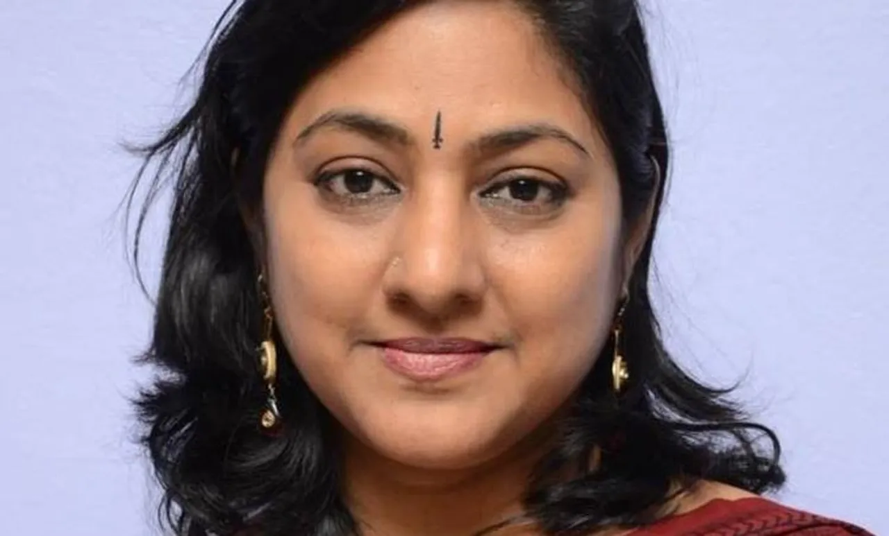 'വീടുകള്‍ പുതുക്കി പണിയാന്‍ സഹായിക്കും'; എല്ലാം നഷ്ടപ്പെട്ടവര്‍ക്ക് കൈത്താങ്ങായി രോഹിണിയും