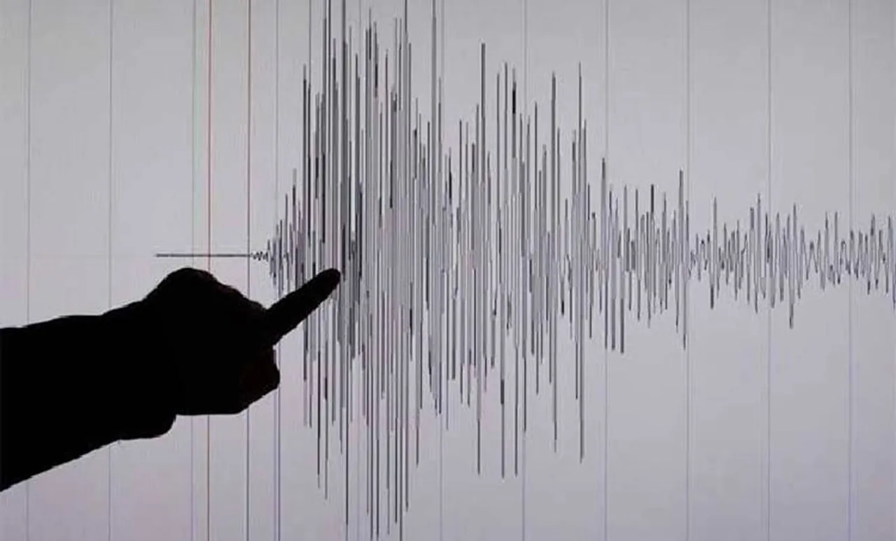 earthquake, ഭൂകമ്പം,earthquake in delhi,ഡല്‍ഹിയില്‍ ഭൂചലനം, earthquake in delhi today, earthquake today in delhi, earthquake today, earthquake news, earthquake in delhi just now, earthquake in noida, earthquake in noida today, earthquake today in noida, earthquake in muzzafarnagar, earthquake news
