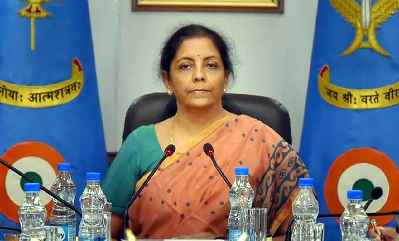 ബാങ്ക് ലയനത്തിനെതിരെ  എംപ്ലോയീസ് അസോസിയേഷന്‍ പ്രതിഷേധിച്ചു