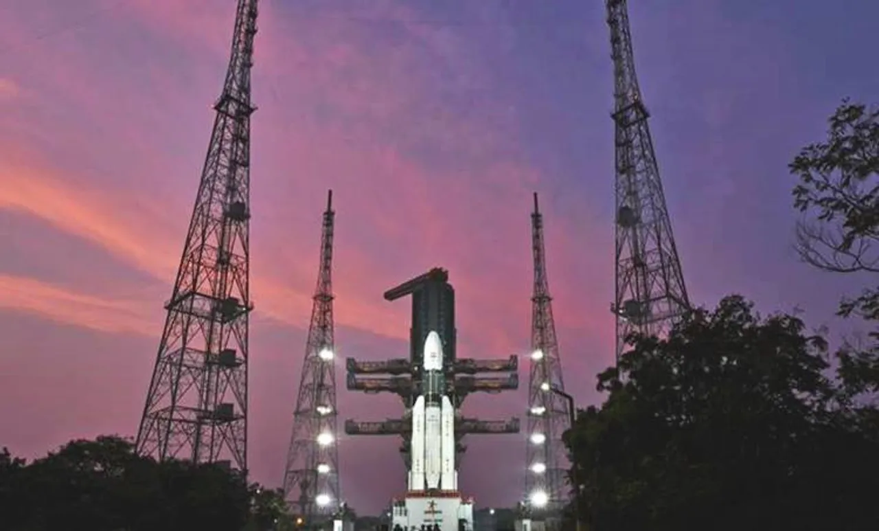GSAT-29 launch: ജിസാറ്റ് 29 വിക്ഷേപിച്ചു; വാർത്താ വിനിമയ രംഗത്ത് വൻ കുതിപ്പ് ലക്ഷ്യം
