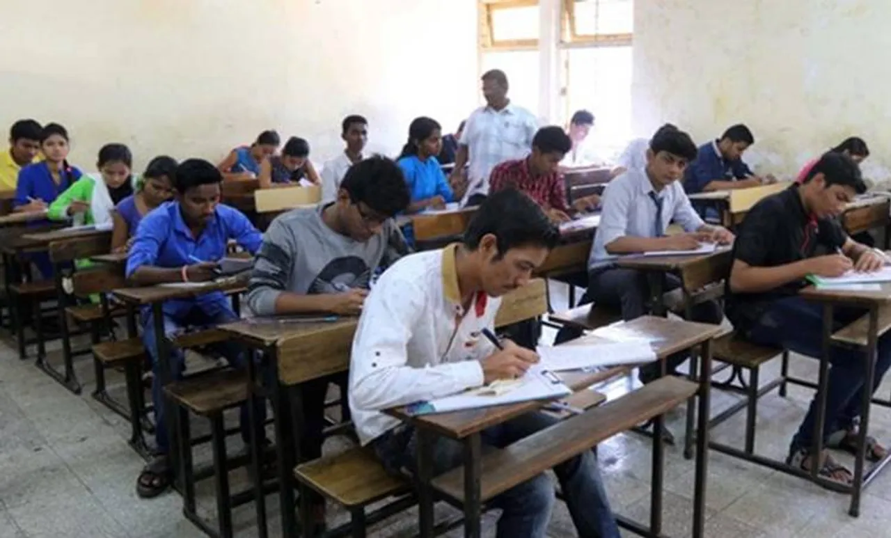 k-tet, teachers eligibility test, kerala, teachers,exam, admit card,കേരള, ടീച്ചേഴ്സ്,യോഗ്യതാ പരീക്ഷ, പരീക്ഷാ തിയതി, indianexpress,യോഗ്യത. ഐഇ മലയാളം
