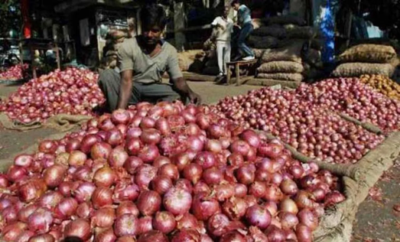 onion, ie malayalam