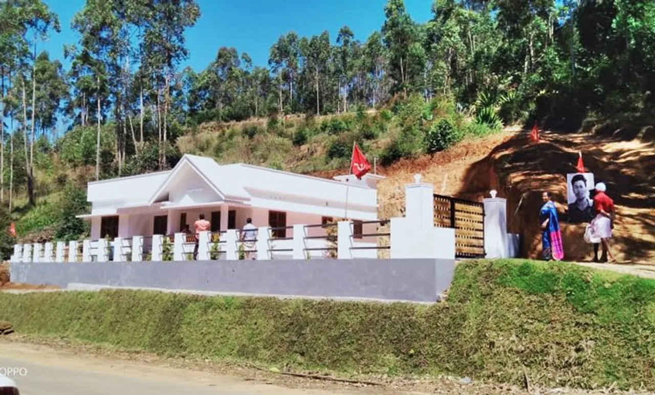 അഭിമന്യുവിന്റെ സ്വപ്‌നഭവനം മുഖ്യമന്ത്രി ഇന്ന് കുടുംബത്തിന് കൈമാറും