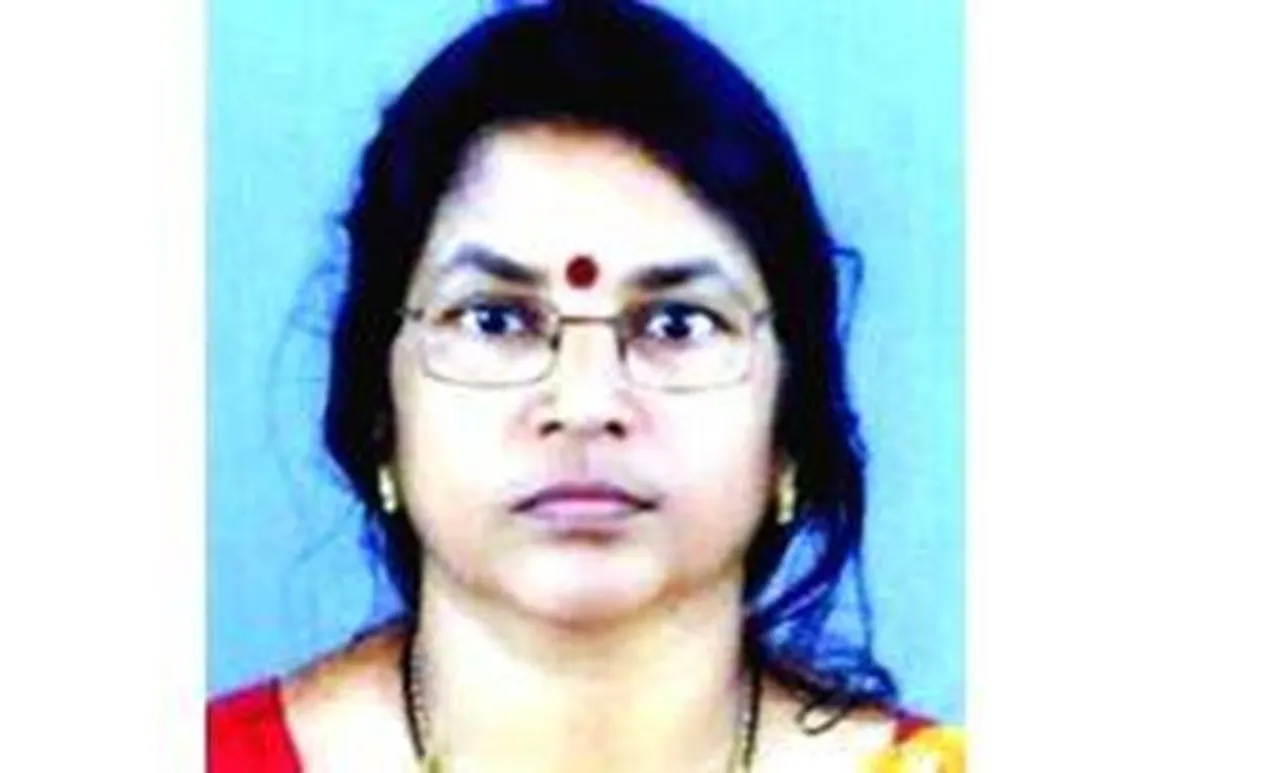 പട്ടാപ്പകല്‍ ആളുകള്‍ നോക്കി നില്‍ക്കെ തയ്യല്‍ക്കാരിയെ നഗരമധ്യത്തിലെ കടയില്‍ കഴുത്തറുത്ത് കൊലപ്പെടുത്തി