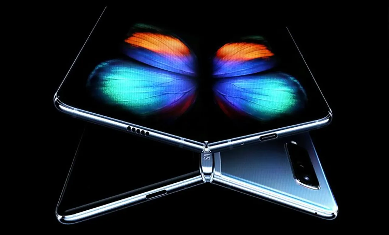Samsung Galaxy Fold, Samsung, Galaxy Fold, Galaxy Fold price, galaxy fold features, Galaxy Fold price in India, Galaxy Fold specifications, Galaxy Fold features, ടെക്നോളജി, Tech news, ടെക് ന്യൂസ്, Malayalam Tech News, മലയാളം ടെക് ന്യൂസ്, IE malayalam, ഐഇ മലയാളം, Indian Express, ഇന്ത്യൻ എക്സപ്രസ്, today news, ഇന്നത്തെ വാർത്ത news india, latest news, breaking news, ബ്രേക്കിങ്ങ് ന്യൂസ്, india news live, india news today