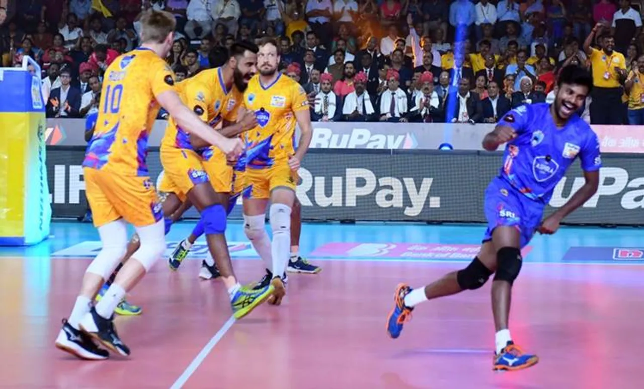 അവസാന സ്മാഷില്‍ പിഴച്ചു; കാലിക്കറ്റ് ഹീറോസിനെ തകര്‍ത്ത് ചെന്നൈയ്ക്ക് പ്രോ വോളി കിരീടം