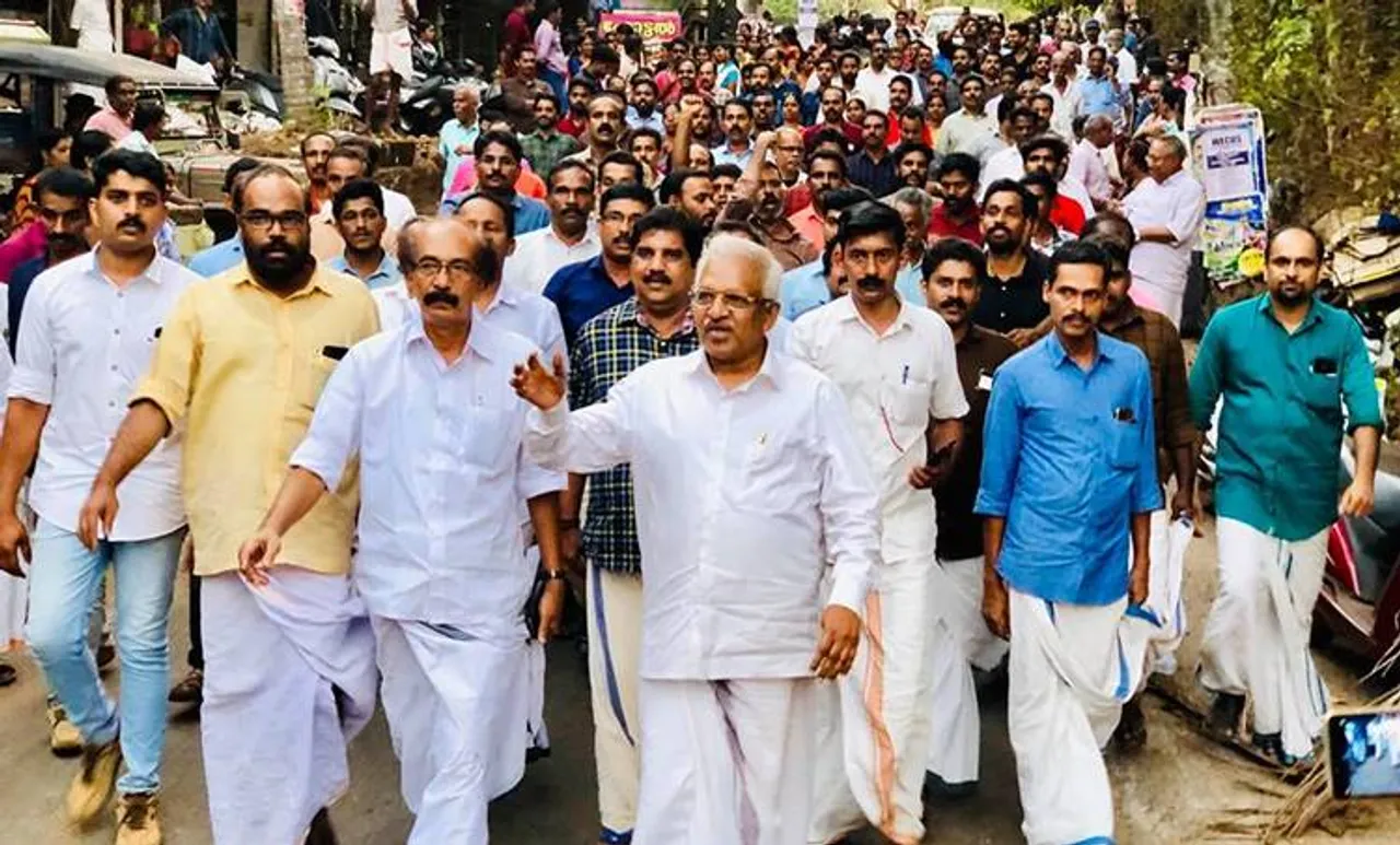 CPM Congress BJP  in Kerala: ശബരിമലയില്‍ തട്ടീം മുട്ടീം കേരളം; ക്ലൈമാക്‌സില്‍ ആര് വീഴും ആര് വാഴും?