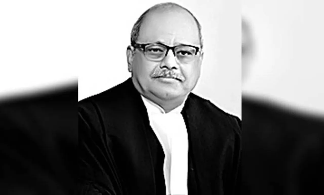 പിനാകി ചന്ദ്രഘോഷ്, iemalayalam, ഐ ഇ മലയാളം