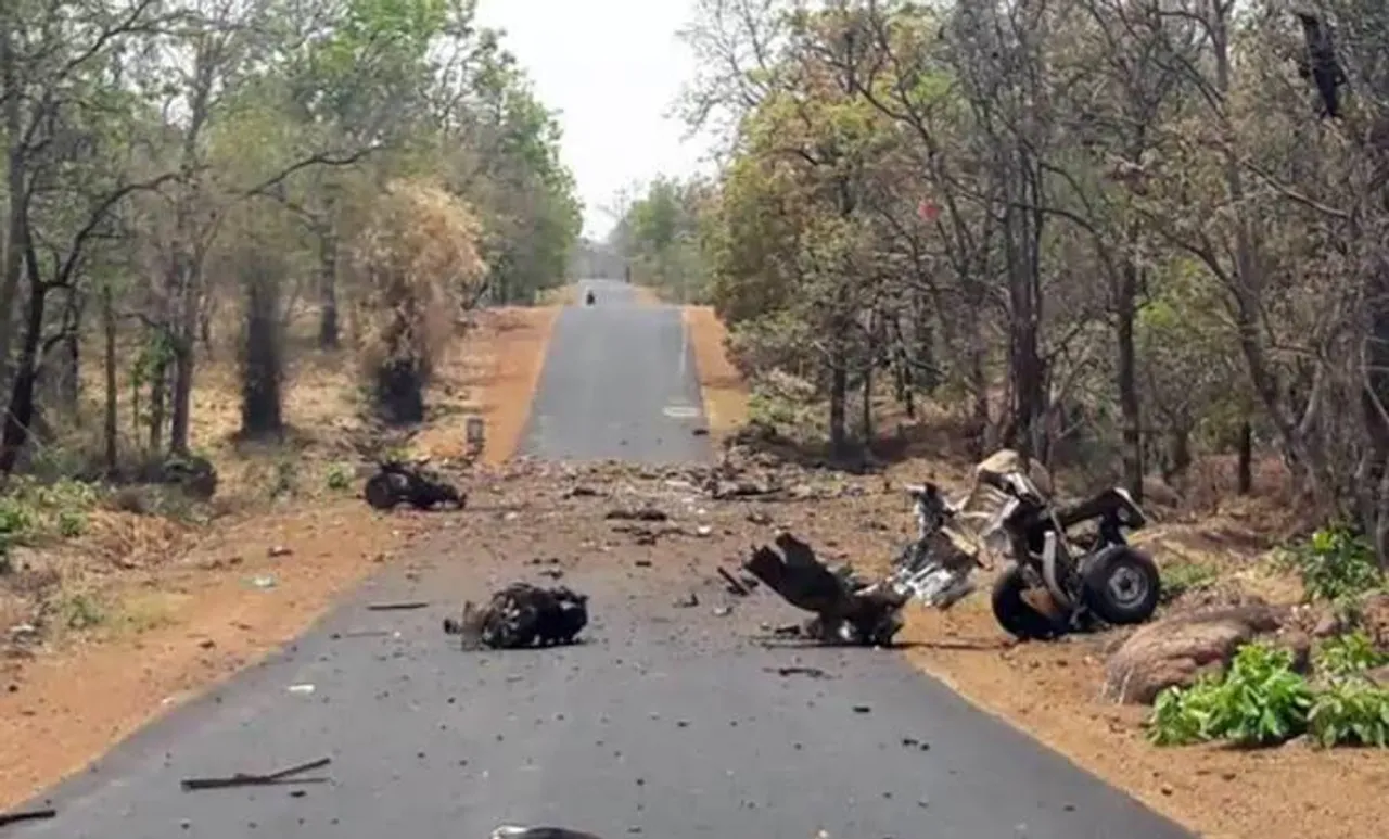 Gadchiroli maoist attack, ഗാഡ്ചിരോളി മാവോയിസ്റ്റ് ആക്രമണം, മഹാരാഷ്ട്ര, ഗാഡ്ചിരോളി, Gadchiroli attack, gadchiroli maoist attack today, Gadchiroli ied blast, gadchiroli naxal attack, maharashtra maoist attack, maharashtra day, iemalayalam, ഐഇ മലയാളം