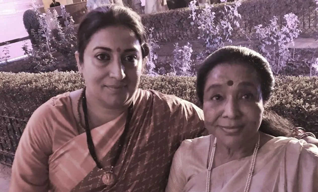 Asha Bhosle, ആഷാ ബോസ്ലെ, Smriti Irani, സ്മൃതി ഇറാനി Narendra Modi, നരേന്ദ്രമോദി, oath taking ceremony, സത്യപ്രതിജ്ഞാ ചടങ്ങ്, BJP, ബിജെപി, Bollywood, ബോളിവുഡ്