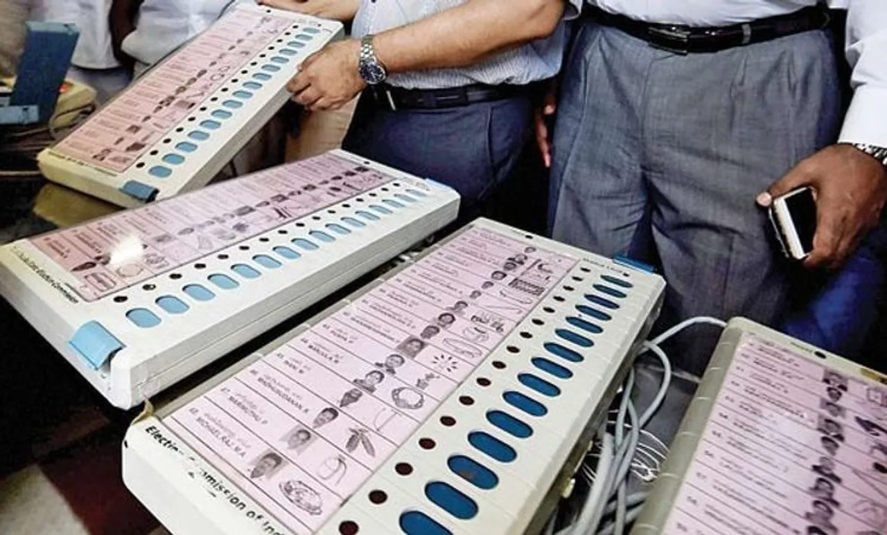 Lok Sabha Election 2019, ലോക്സഭാ തിരഞ്ഞെടുപ്പ് 2019 EVM, Electronic Voting Machine, ഇലക്ട്രോണിക് വോട്ടിങ് മെഷീന്‍ Uttar Pradesh, ഉത്തര്‍പ്രദേശ്, BJP, ബിജെപി, ie malayalam ഐഇ മലയാളം