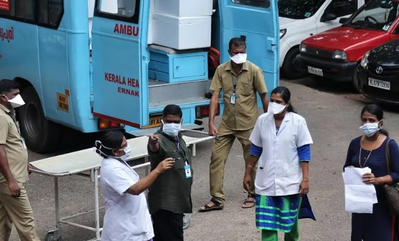 Nipah Virus, നിപ വൈറസ്, chief minister, മുഖ്യമന്ത്രി, Pinarayi Vijayan, പിണറായി വിജയൻ, kerala nipah virus, Nipah virus Signs, നിപ വൈറസ് ലക്ഷണങ്ങൾ, Nipah Virus Symptoms, Nipah Virus Treatment, Nipah Virus Prevention, നിപ വൈറസ് പ്രതിരോധം, Nipah Virus News, Nipah Virus Kochi, നിപ വൈറസ് ചികിത്സ, Nipah Virus Patient, nipah virus disease, ie malayalam, ഐഇ മലയാളം