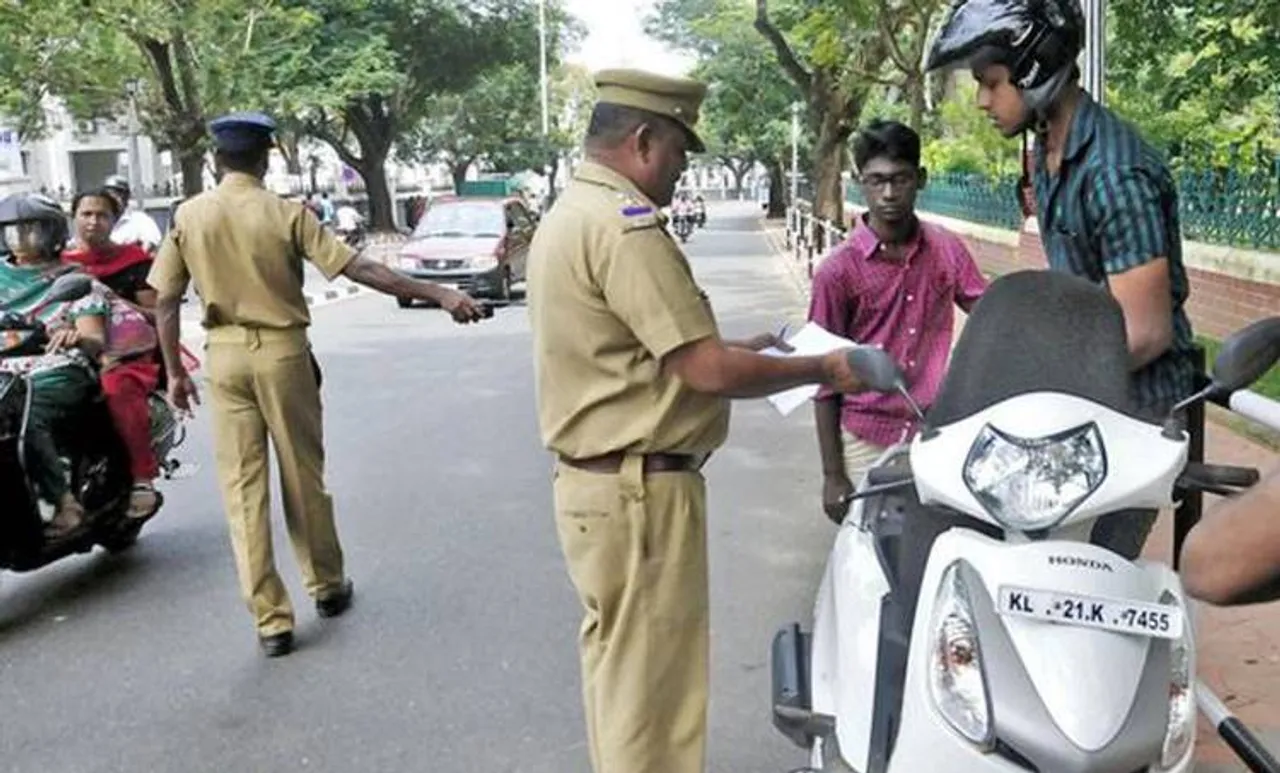 DGP, ഡിജിപി, Loknath Behra, ലോക്നാഥ് ബെഹ്റ, helmet, ഹെല്‍മറ്റ്, seat belt, സീറ്റ് ബെല്‍റ്റ്