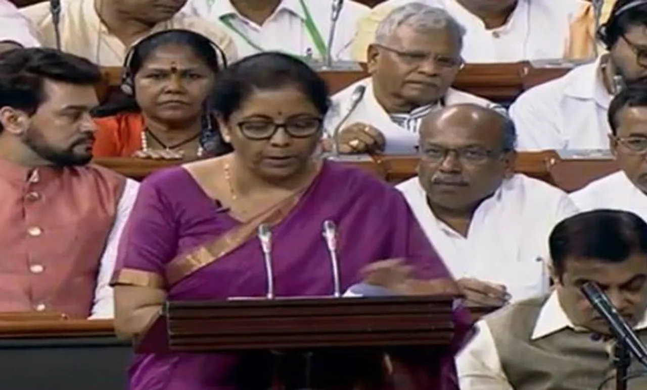 Union Budget 2019, ബജറ്റ് 2019, Nirmala Sitharaman, നിര്‍മല സീതാരാമന്‍, briefcase, ബജറ്റ് പെട്ടി, parliament പാര്‍ലമെന്റ്