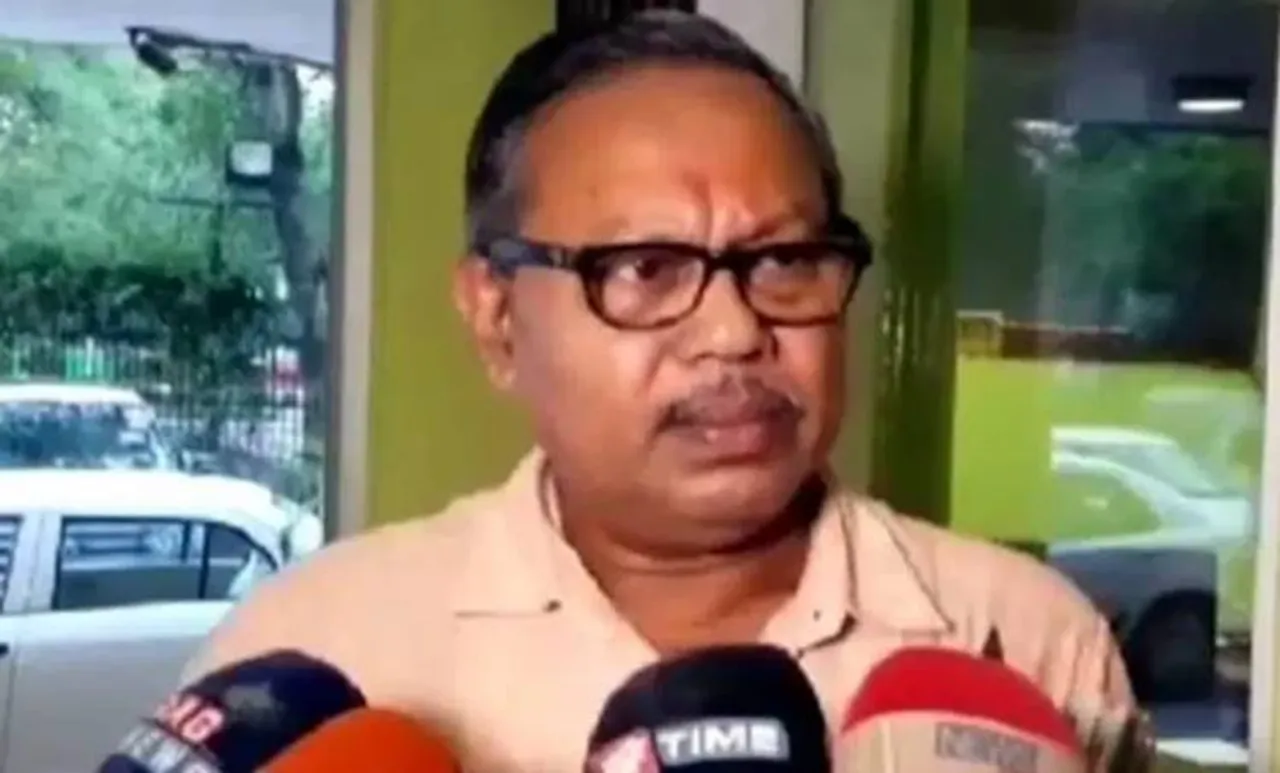 Assam BJP MLA on cows giving milk, അസം ബിജെപി എംഎൽഎ, Dilip Kumar Paul on how cows provide milk, Assam news, അസം വാർത്തകൾ, Silchar MLA, സിൽചാർ എംഎൽഎ, iemalayalam, ഐഇ മലയാളം