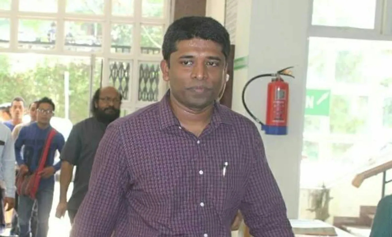 Kannan Gopinathan, കണ്ണൻ ഗോപിനാഥൻ, Kannan Gopinathan IAS, കണ്ണൻ ഗോപിനാഥൻ ഐഎഎസ്, Kannan IAS, കണ്ണൻ ഐഎഎസ്, Malayali IAS Officer, മലയാളി ഐഎഎസ് ഉദ്യോഗസ്ഥൻ, IAS officer resigns, ഐഎഎസ് ഉദ്യോഗസ്ഥൻ രാജിവച്ചു, kannan ias, iemalayalam, ഐഇ മലയളം