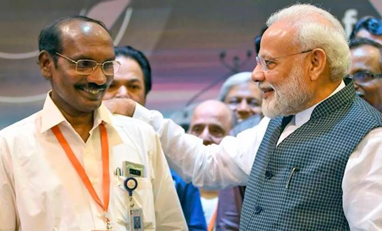 NASA, നാസ, ISRO, ഐഎസ്ആർഒ, Chchandrayaan 2, ചന്ദ്രയാൻ 2, chandrayaan 2 landing, chandrayaan 2 moon landing, chandrayaan 2 landing live, chandrayaan 2 live streaming, chandrayaan 2 moon landing live telecast, chandrayaan 2 landing live, live chandrayaan 2, national geographic chandrayaan 2 live, national geographic chandrayaan 2 live,ചന്ദ്രയാൻ 2, വിക്രം ലാൻഡർ സിഗ്നൽ നഷ്ടപ്പെട്ടു, chandrayaan 2 hotstar, ചന്ദ്രയാൻ 2 ഇന്ത്യ hotstar chandryaan 2 live, chandrayaan 2 live news