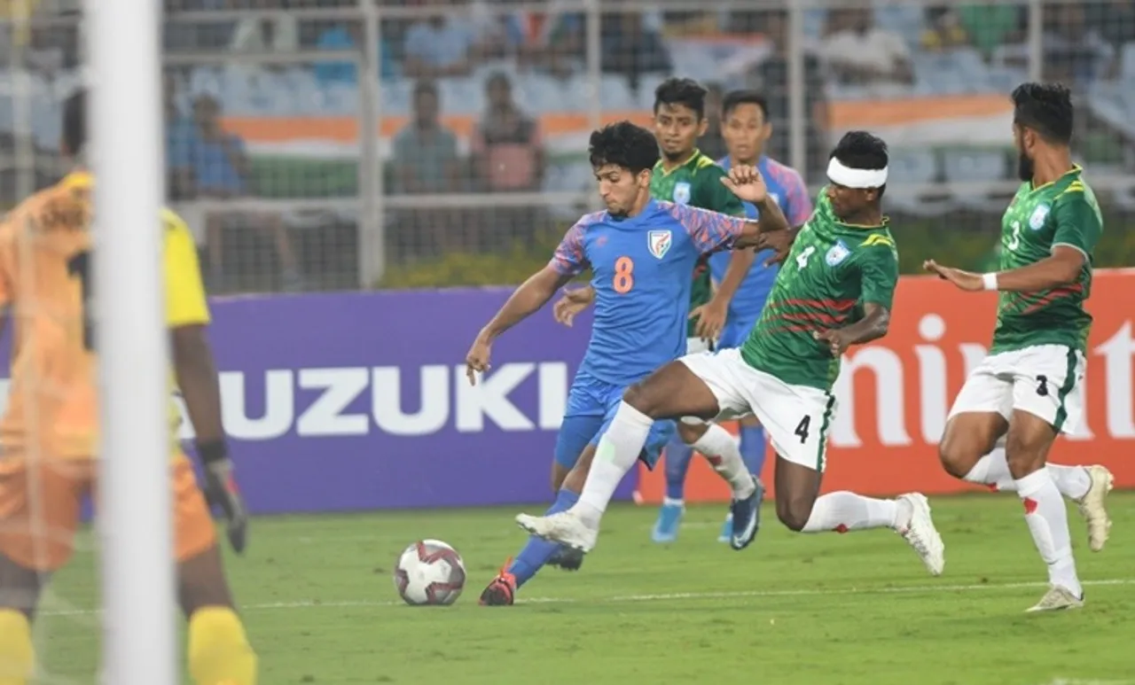 India vs Afghanistan, ഇന്ത്യ, അഫ്ഗാനിസ്ഥാൻ, Indian football team, world cup qualifiers, ഇന്ത്യൻ ഫുട്ബോൾ ടീം, ലോകകപ്പ് യോഗ്യത, sahal abdul samad, സഹൽ അബ്ദുൾ സമദ്, Ashique Kuruniyan, ആഷിഖ് കുരുണിയൻ, Anas Edathodika, അനസ് എടത്തൊടിക, ie malayalam, ഐഇ മലയാളം