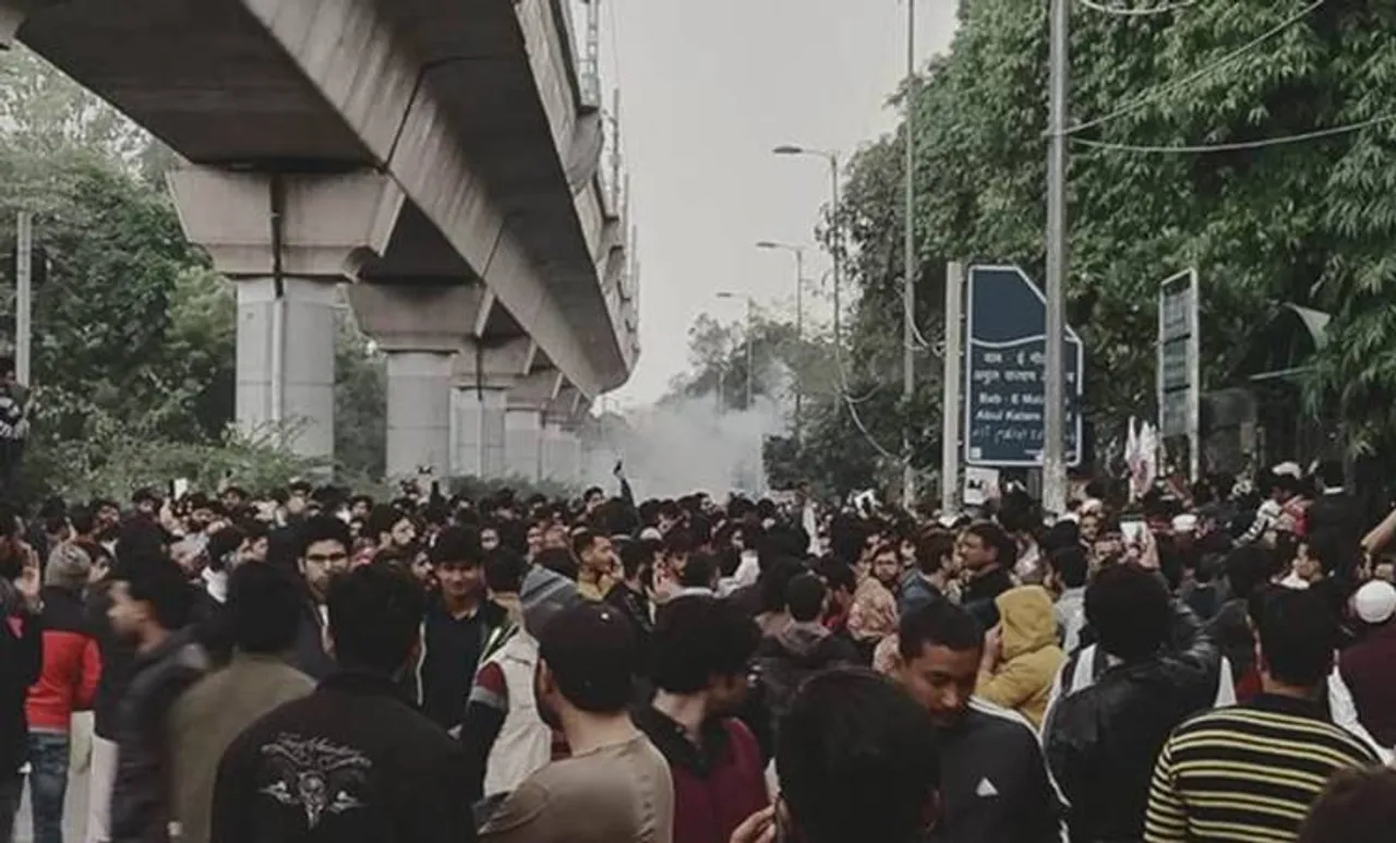 Jamia student protest, Citizenship Bill, ie malayalam