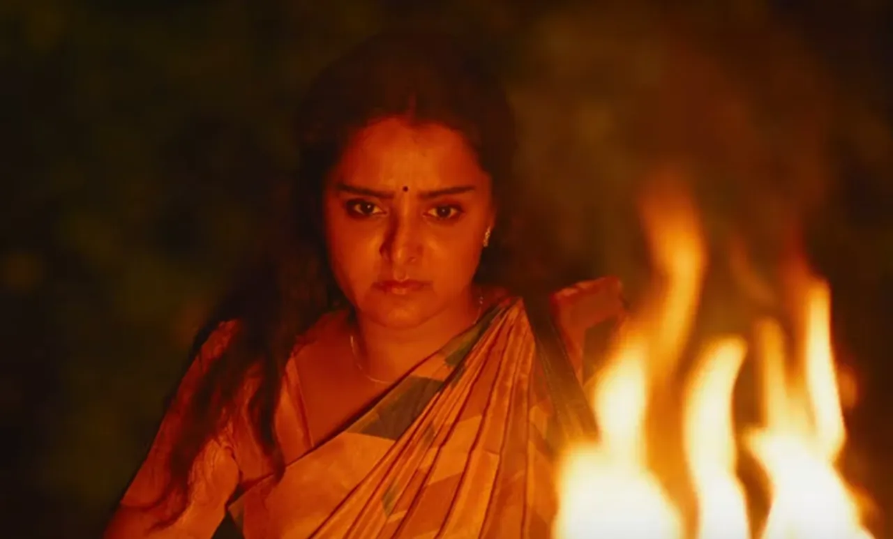 Prathi Poovan Kozhi,പ്രതി പൂവന്‍ കോഴി, Manju Warrier,മഞ്ജു വാര്യര്‍, Mohanlal, Manju Warrier New Movie, Roshan Andrews, ie malayalam