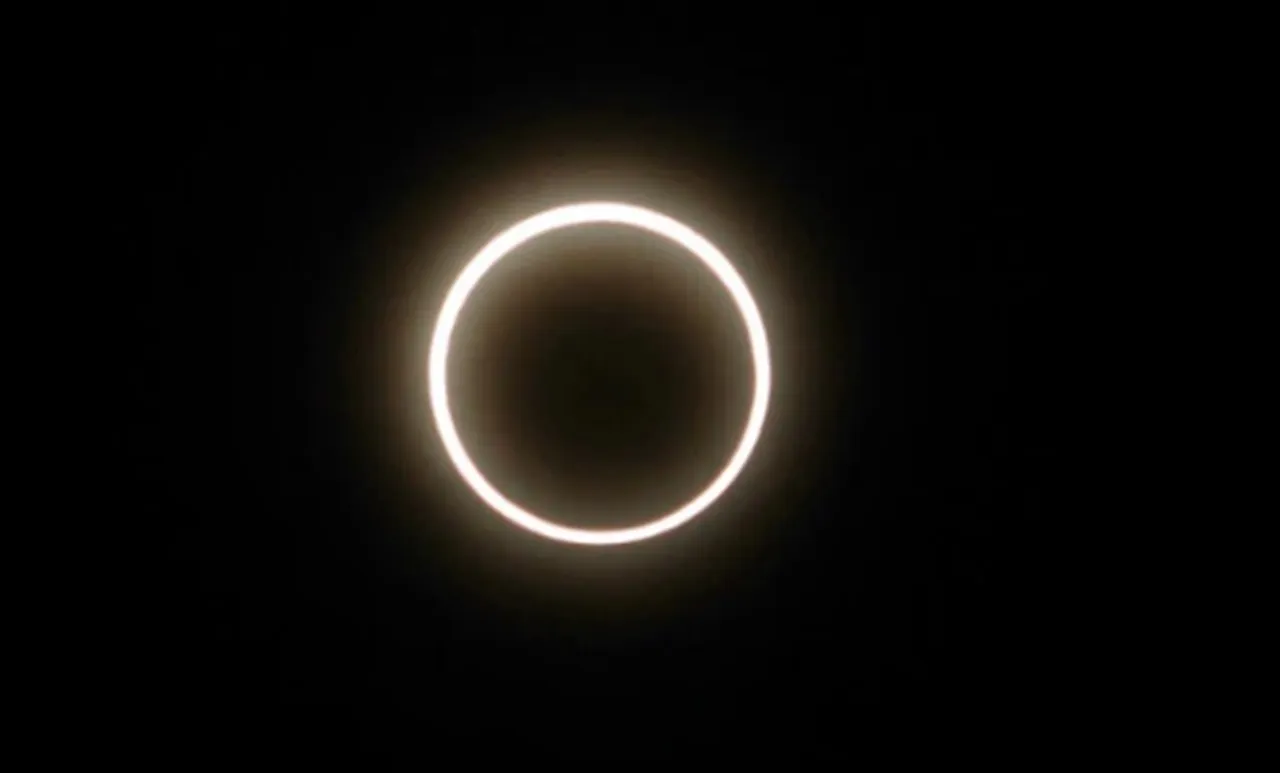 Solar Eclipse, സൂര്യഗ്രഹണം, annular solar eclipse 2019, കേരളം,surya grahan, solar eclipse, solar eclipse 2019, solar eclipse december 2019, solar eclipse in india, solar eclipse 2019 india date and time, solar eclipse december 2019 india, solar eclipse 2019 date and time, solar eclipse timings, solar eclipse news, surya grahan 2019, surya grahan 2019 dates and time, surya grahan dates and time in india, surya grahan 2019 dates and time in india, solar eclipse 2019, solar eclipse 2019 dates and time, solar eclipse 2019 dates and time in india iemalayalam, ഐഇ മലയാളം