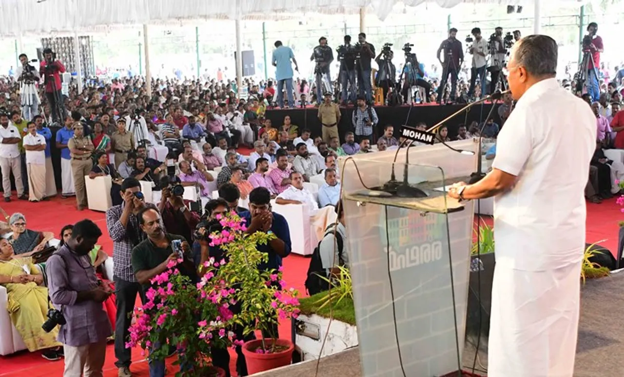 kerala life mission house scheme, ലൈഫ് മിഷൻ വീട് പദ്ധതി, Pinarayi Vijayan, പിണറായി വിജയൻ, Ramesh Chennithala, രമേശ് ചെന്നിത്തല, Kerala government, കേരള സർക്കാർ, malayalam news, മലയാളം വാർത്തകൾ, latest malayalam news, kerala news, കേരള വാർത്തകൾ, today malayalam news, ഇന്നത്തെ മലയാളം വാർത്തകൾ, latest malayalam news today, മലയാളം ഓൺലൈൻ വാർത്തകൾ, malayalam online news, online malayalam news, today breaking news malayalam, ie malayalam, ഐഇ മലയാളം