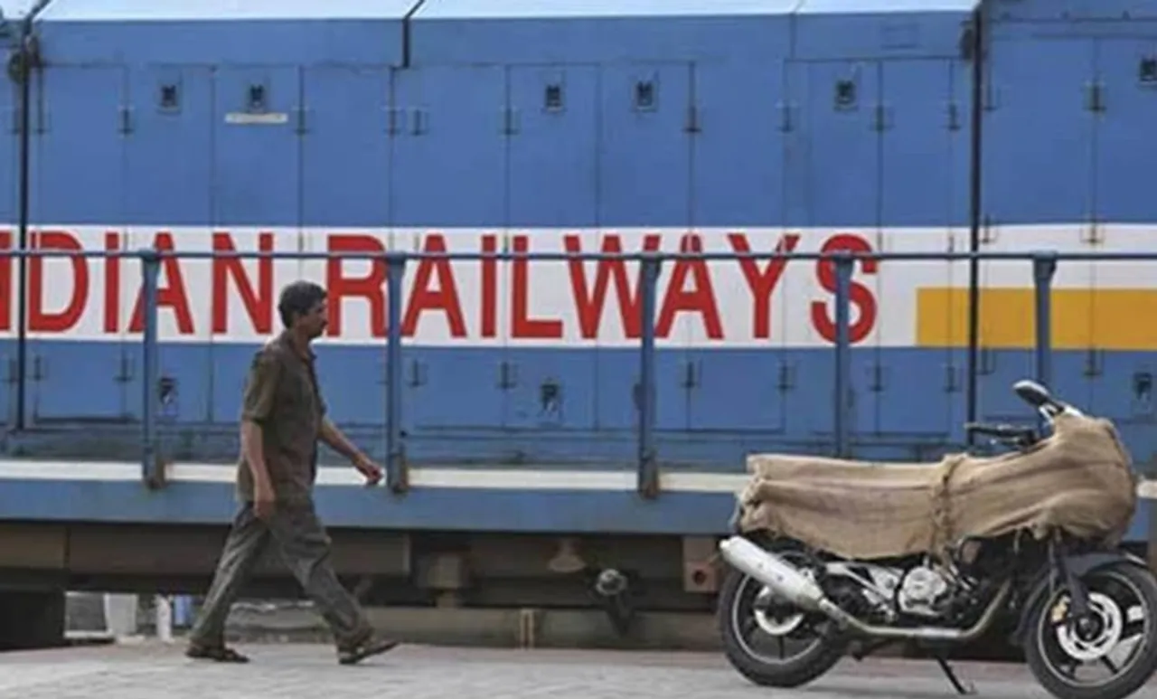 റെയില്‍വേ തീവണ്ടി കോച്ചുകളെ ഐസൊലേഷന്‍ വാര്‍ഡുകളാക്കുന്നു