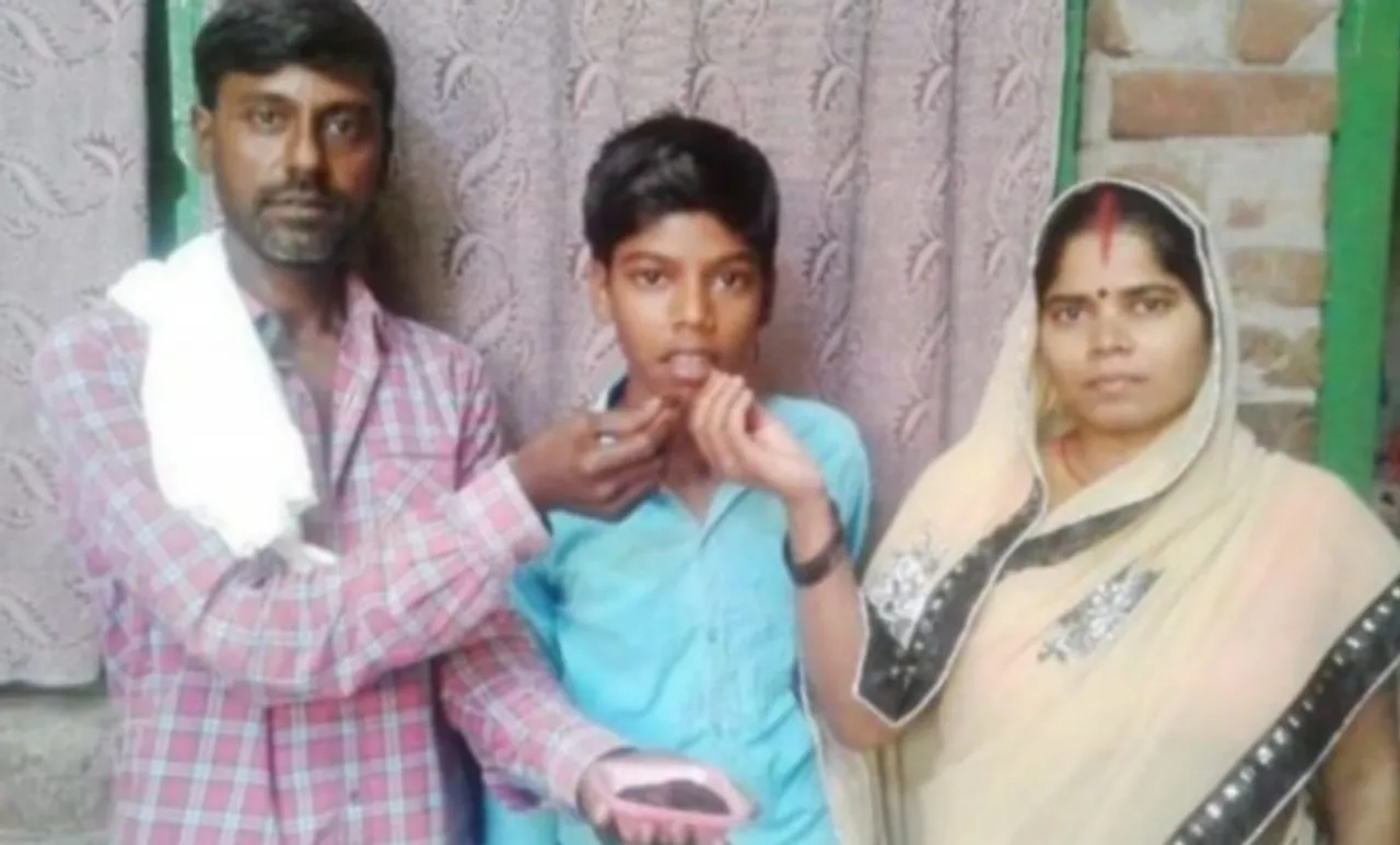 bihar, 10th topper, online education, lockdown, covid-19, ബിഹാർ, ഓൺലൈൻ, വിദ്യാഭ്യാസം, ലോക്ക്ഡൗൺ, കോവിഡ്-19, ie malayalam, ഐഇ മലയാളം