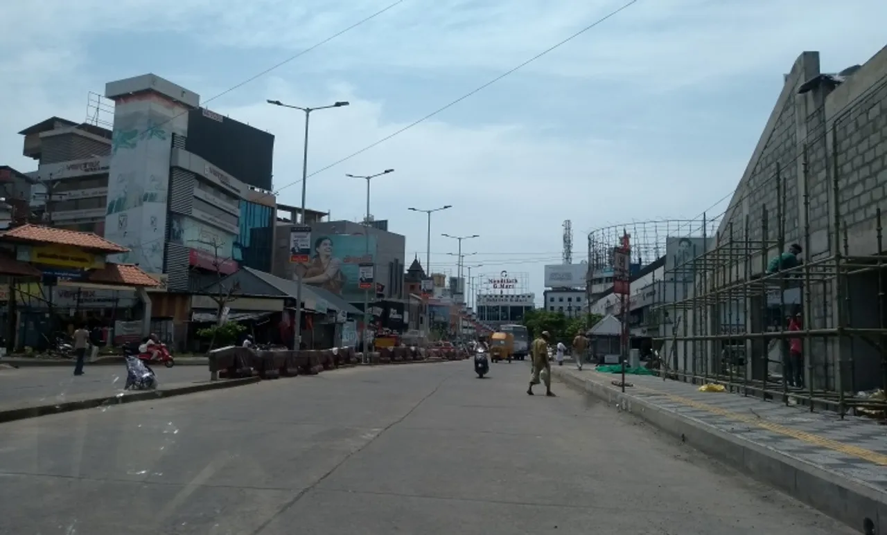 kozhikode covid, കോഴിക്കോട് കോവിഡ്, kozhikode, കോഴിക്കോട്, Covid-19 Kerala, കോവിഡ്- 19 കേരള, Corona Kerala, Coronavirus Kerala, കൊറോണ വൈറസ്, Pinarayi Vijayan, പിണറായി വിജയൻ, KK Shailaja, കൊറോണ വൈറസ്, coronavirus symptoms, covid 19, കോവിഡ് 19, symptoms of corona,കൊറോണ വൈറസ് ലക്ഷണങ്ങള്‍, coronavirus in india, കൊറോണ വൈറസ് ഇന്ത്യയിൽ, coronavirus in kerala, coronavirus kerala, കൊറോണ വൈറസ് കേരളത്തിൽ, coronavirus news, കൊറോണ വൈറസ് വാർത്തകൾ, coronavirus update, coronavirus latest, coronavirus latest news,കൊറോണ വൈറസ് ലേറ്റസ്റ്റ്, coronavirus malayalam, coronavirus delhi, കൊറോണ വൈറസ് ഡൽഹി,  corona death toll, recovery rate, coronavirus mask, കൊറോണ വൈറസ് മാസ്ക്, corona treatment,coronavirus treatment,കൊറോണ ചികിത്സ, coronavirus medicine, corona medicine, കൊറോണ വൈറസ് മരുന്ന്, coronavirus test, corona test, കൊറോണ വൈറസ് പരിശോധന, kozhikode,malappuram, thrissur, kochi, ernakulam, thiruvananthapuram, kannur, kollam, palakkad, kasaragod, kottayam, alappuzha, pathanamthitta, wayanad, covid, കോഴിക്കോട്, മല