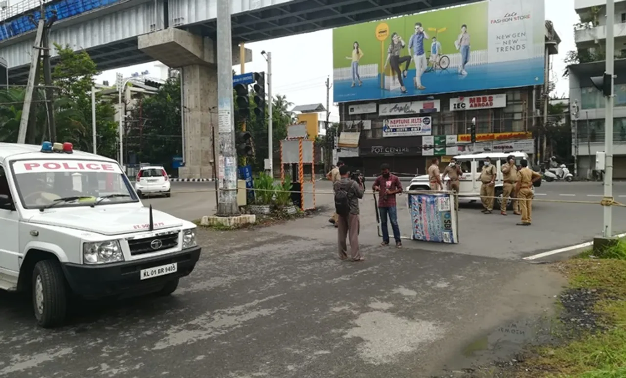 സമ്പർക്ക വ്യാപനം കുതിച്ചുയരുമ്പോൾ: അറിയാം ഇന്നത്തെ കോവിഡ് വാർത്തകൾ