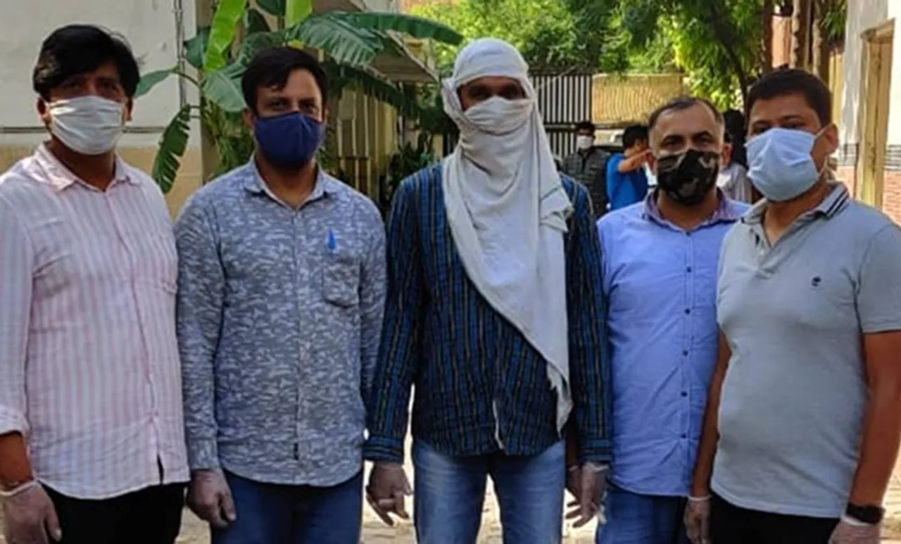 ഡൽഹിയിൽ ഐഎസ് ഭീകരനെന്ന് സംശയിക്കുന്ന ആൾ പിടിയിൽ; സ്‌ഫോടക വസ്‌തുക്കൾ കണ്ടെടുത്തു