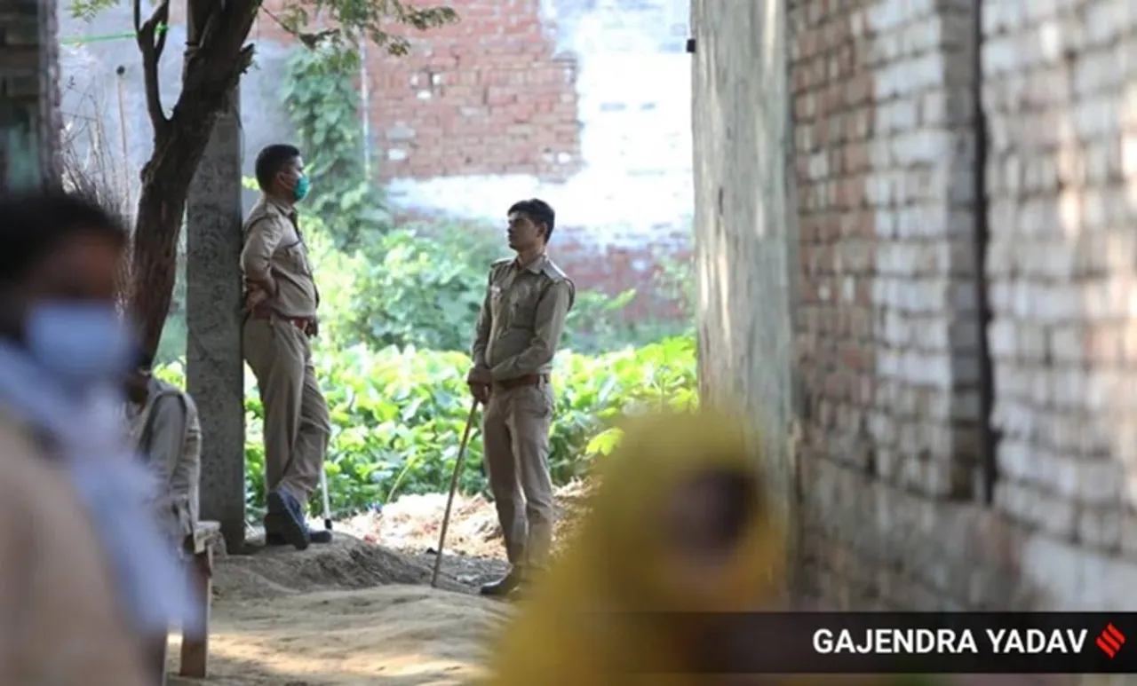 ഹത്രാസ് യുവതി  ബലാത്സംഗത്തിന്  ഇരയായിട്ടില്ലെന്ന വാദവുമായി യുപി പൊലീസ്