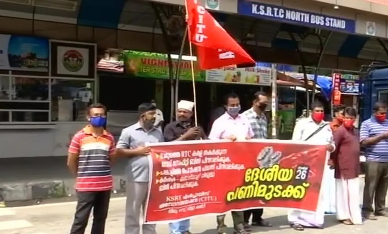 നിശ്ചലമായി നിരത്തുകൾ; ദേശീയ പണിമുടക്ക് കേരളത്തിലും ബംഗാളിലും പൂർണം