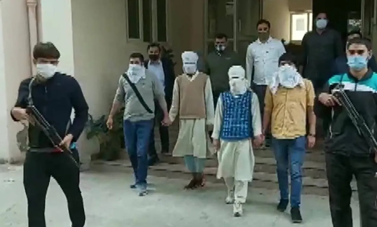 Delhi police, Suspected militants held, Delhi news, Delhi terror attack foiled, Sarai kale Khan, Indian express