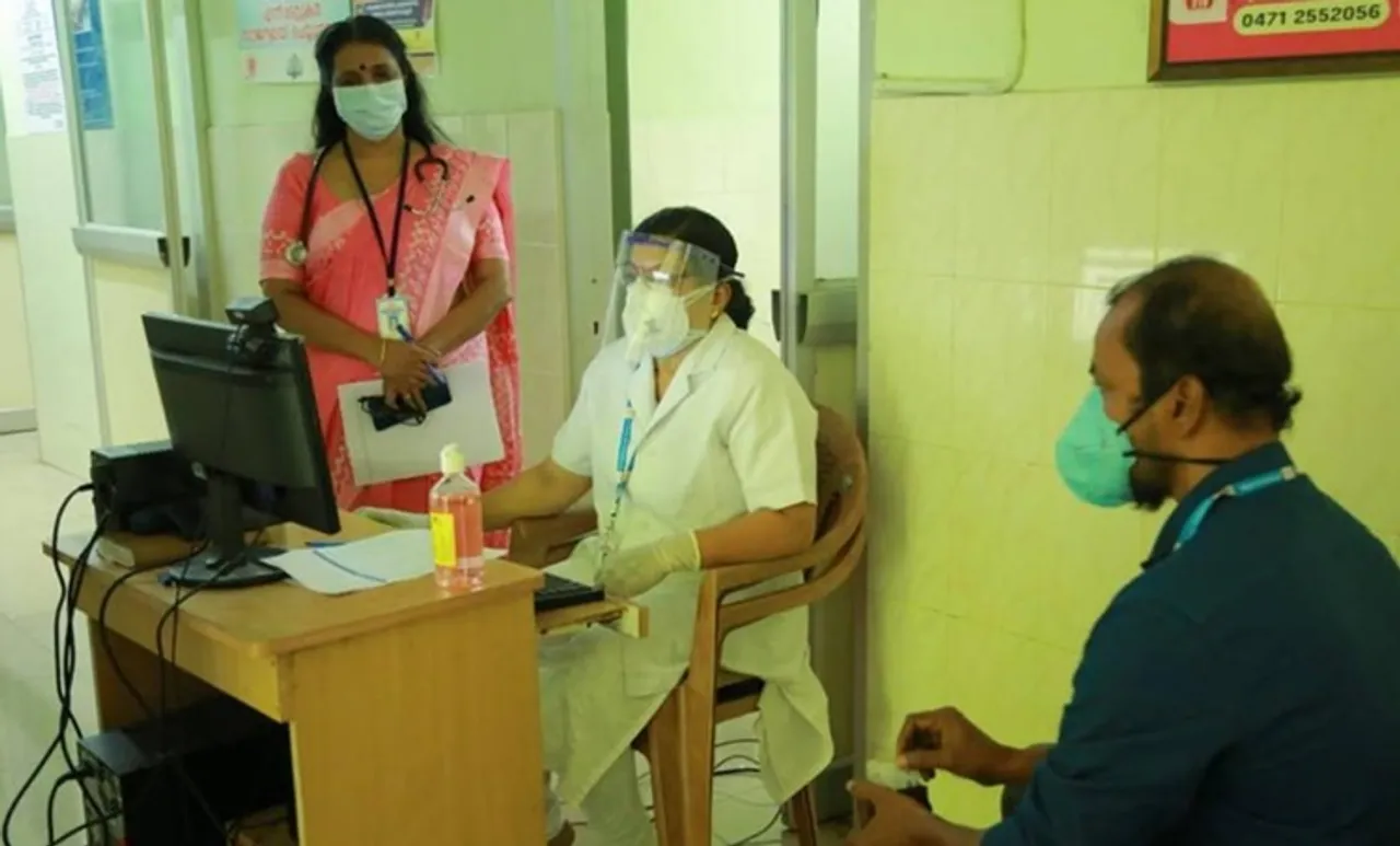 covid-19, കോവിഡ്-19, corona virus കൊറോണ വൈറസ്, kerala covid cases, covid cases kerala,കേരള കോവിഡ് കേസുകൾ,  india covid cases, ഇന്ത്യ കോവിഡ് കേസുകൾ, coronavirus cases, കൊറോണ വൈറസ് കേസുകൾ, kerala covid deaths,കേരള കോവിഡ് മരണങ്ങൾ, covid vaccine, കോവിഡ് വാക്സിൻ covid testing, kk shailaja, കെകെ ശൈലജ, malayalam news, news malayalam, malayalam news, malayalam varthakal, മലയാളം വാര്‍ത്തകള്‍, today malayalam news, today news malayalam, todays malayalam news, malayalam today's news, ഇന്നത്തെ മലയാളം വാര്‍ത്തകള്‍, news in malayalam, വാര്‍ത്തകള്‍ മലയാളത്തില്‍, kerala news headlines, കേരള വാര്‍ത്തകള്‍, latest news, പുതിയ വാര്‍ത്തകള്‍, katest malayalam news, പുതിയ മലയാളം വാര്‍ത്തകള്‍, covid vaccine news, കോവിഡ് വാക്സിൻ വാർത്തകൾ, indian express malayalam, ഇന്ത്യന്‍ എക്സ്പ്രസ് മലയാളം, ie malayalam, ഐഇ മലയാളം