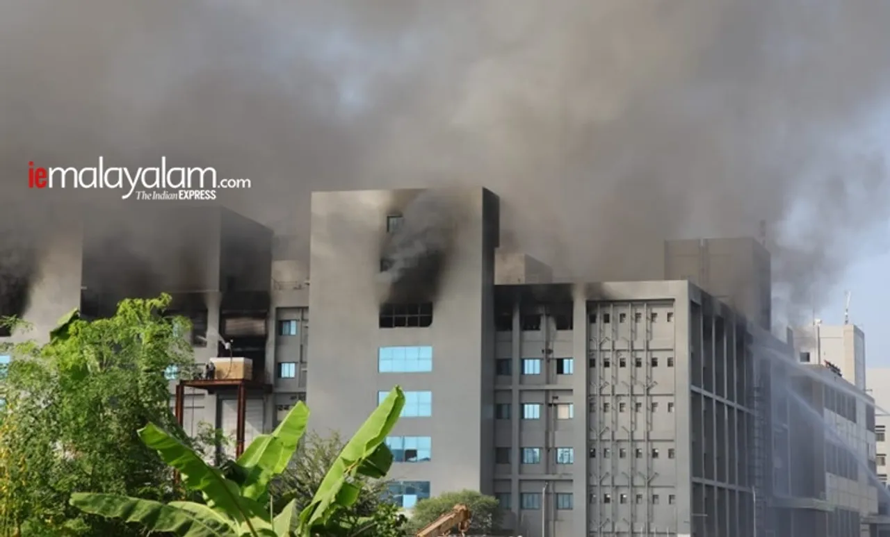 പുണെ സിറം ഇൻസ്റ്റിറ്റ്യൂട്ടിലെ തീപിടിത്തത്തിൽ അഞ്ച് മരണം